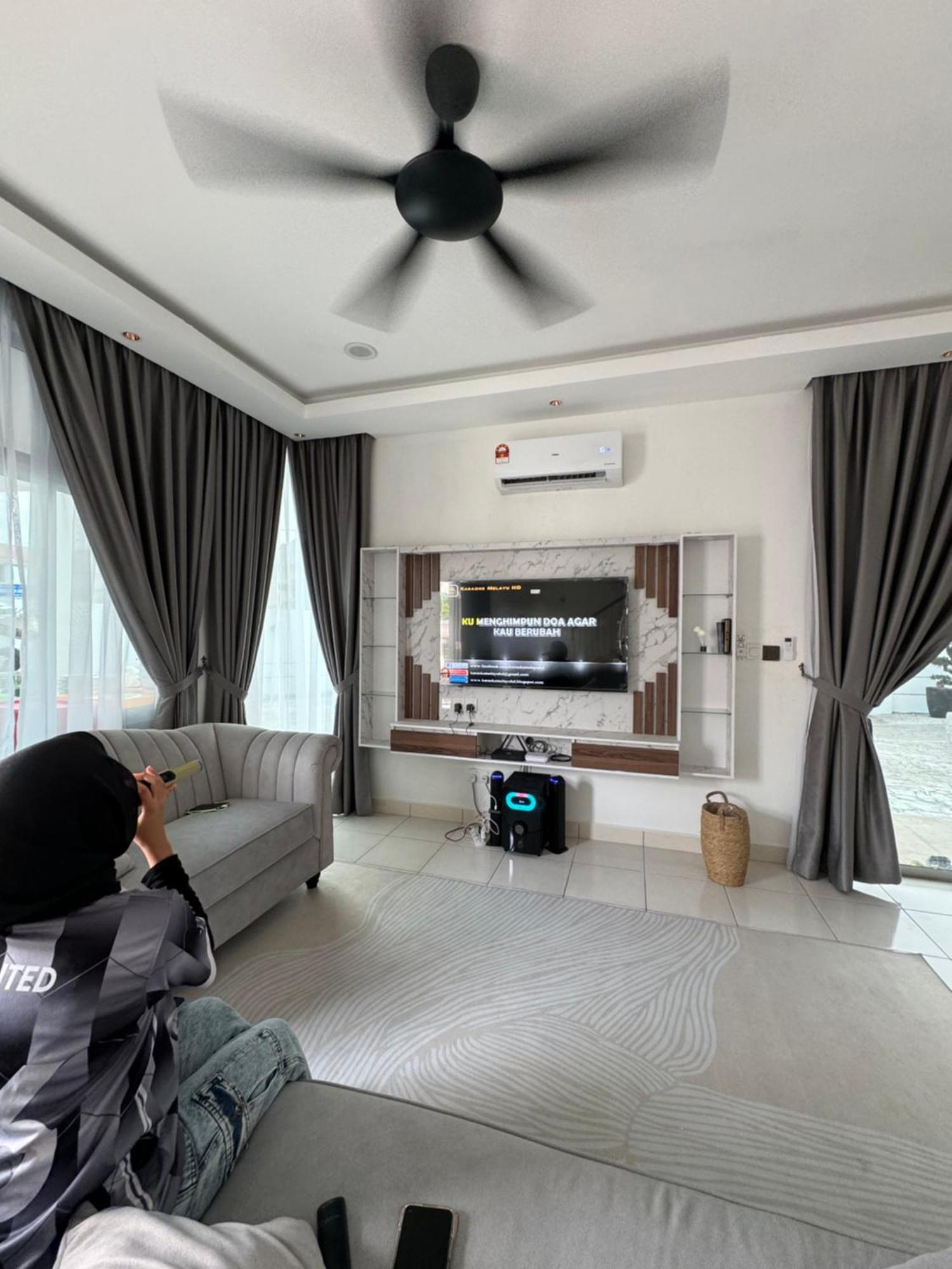 Homestay Pool Villa Andora Klang Buitenkant foto